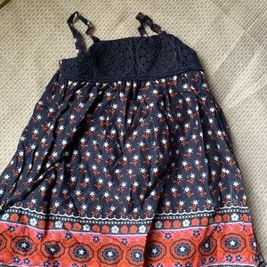 Gap embroidered dress